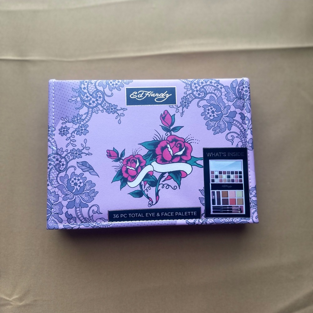 Ed Hardy 36-Piece Total Eye & Face Palette - NWT - Picture 8 of 9